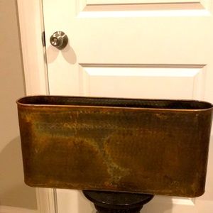 Brand new hammered copper planter